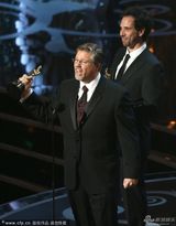 组图：《少年派的奇幻漂流》摘最佳视觉效果奖