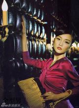 幻灯图：李小璐时尚写真盘点 荧屏精灵笑容绽放