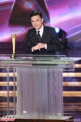 组图：钱嘉乐郑裕玲陈锦鸿等五位获杰出演员大奖