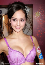 组图：香港话题混血模特Jessica C百张性感美图