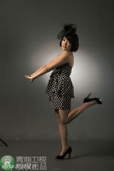 幻灯图：“花儿”选手刁扬还原清纯 大走可爱路线