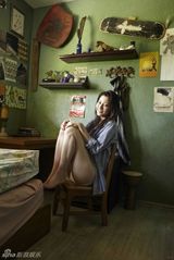 组图：杉本有美裸上身亲近自然 湿身真空秀美乳