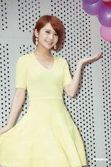 组图：杨丞琳乐当包租婆 自曝父亲曾欠巨债