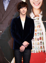 组图：MBC新剧《一闪一闪亮晶晶》制作发表会举行