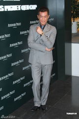 组图：古天乐望退休做马主 否认杜琪峰孙红雷不和