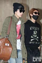 组图：韩团2PM与MBLAQ等结束日本演出返韩