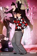 高清图：TVB《飞女正传》将播 蔡少芬肥婆造型亮相