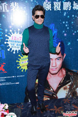 组图：郭富城斑点装亮相 墨镜遮面尽显型男范