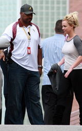 幻灯：布兰妮再度真空上阵 备战澳洲巡演