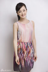 组图：程媛媛曝光甜美写真展公主气质