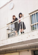 幻灯图：早安少女高桥爱杂志上COS教师被赞超性感 