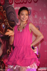 组图：台湾少女团体Popu Lady粉红现身代言游戏