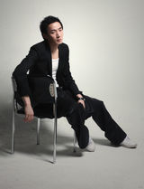 组图：型男歌手张枫冬日魅力写真 彰显男人霸气