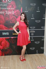 组图：吴雨霏无惧发烧秀性感 张敬轩没胆上歌手