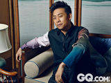 组图：张译型男写真举手投足尽展熟男魅力