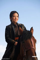 幻灯图：《锦衣卫》剧照曝光 李仁港赞赵薇演技精湛