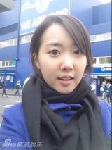 组图：韩球星朴智星公开恋情 爱上美女主播