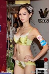 组图：香港话题混血模特Jessica C百张性感美图