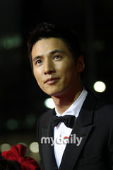 组图：《大叔》韩国电影大奖颁奖礼席卷7项大奖