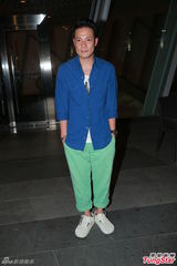 组图：乐易玲开生日派对 TVB花旦小生齐到贺