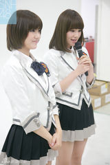 组图：SNH48宫泽佐江变小怪兽 铃木嘟嘴卖萌