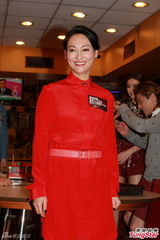 组图：惠英红新片破千万 愿不收片酬拍续集