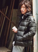 组图：41岁木村拓哉登杂志展熟男魅力不老容颜