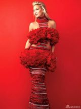 组图:凯特-哈德森泳衣登杂志 金蛇出浴狂野魅惑