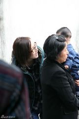 幻灯图：胡静随夫广东祭祖 儿子首曝光是朱熹后人