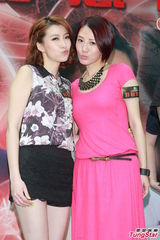 组图：黄宗泽望翻版胡杏儿夺港姐