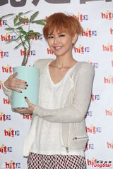 组图：孙燕姿发新碟重返舞台 暂不考虑再生