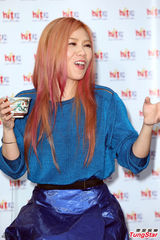 组图：蔡健雅发片心情靓 新专辑剖析内心