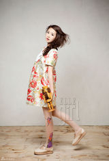 高清组图：韩选秀歌手朴智敏等拍写真清纯可爱