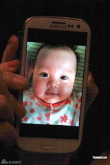 组图：马德钟宣萱为慈善出力 王浩信曝女儿玉照