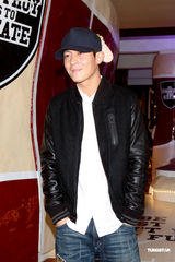 组图：陈冠希澄清被逼复出传闻 对娱乐圈还有兴趣