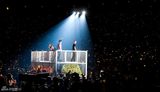 高清图：BigBang东京巨蛋开唱 激情疯狂表演