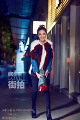 明星爱街拍：应采儿辣妈街拍 美艳依旧如夜精灵