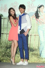 组图：唐禹哲曾恺玹幽默回应新戏谈情