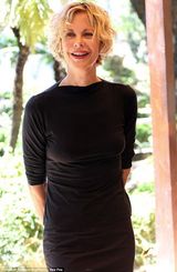 组图：51岁梅格瑞恩被疑整容失败 嘴唇脸颊走样