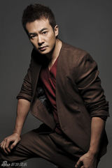 组图：于波复古写真英伦范儿十足