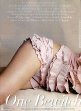 幻灯图集：艾玛-沃特森《名利场》性感公主装写真