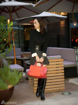 组图：韩雪行走街头演绎都市女性酷雅清新