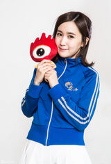 独家高清图：蜡笔团Crayon Pop对话新浪娱乐