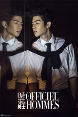 组图：陈学冬写真萌力爆表 八连拍绅士也疯狂