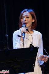 组图：阿沁音乐会猛忘词 梁文音任嘉宾不忘邀歌