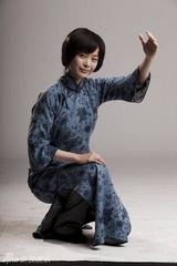 组图：献礼剧《开天辟地》邓颖超定妆照 