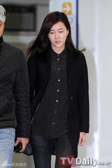 组图：韩女星涉药案再审 张美仁爱脸色苍白