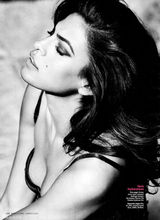 高清组图：伊娃-门德斯登杂志封面展性感风情