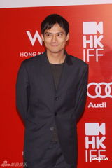 高清图：香港电影节开幕红毯 汤唯鲍起静等群星汇聚