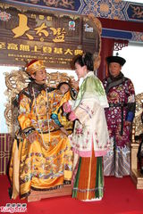 高清图：黎耀祥邵美琪等古装扮相宣传《大太监》